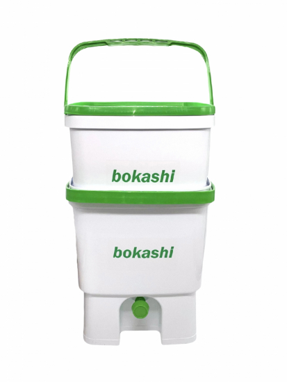 2 st bokashihinkar vit/grön med kran + tillbehör (ej strö) i gruppen Bokashi  hos bokashi.se (211-412)