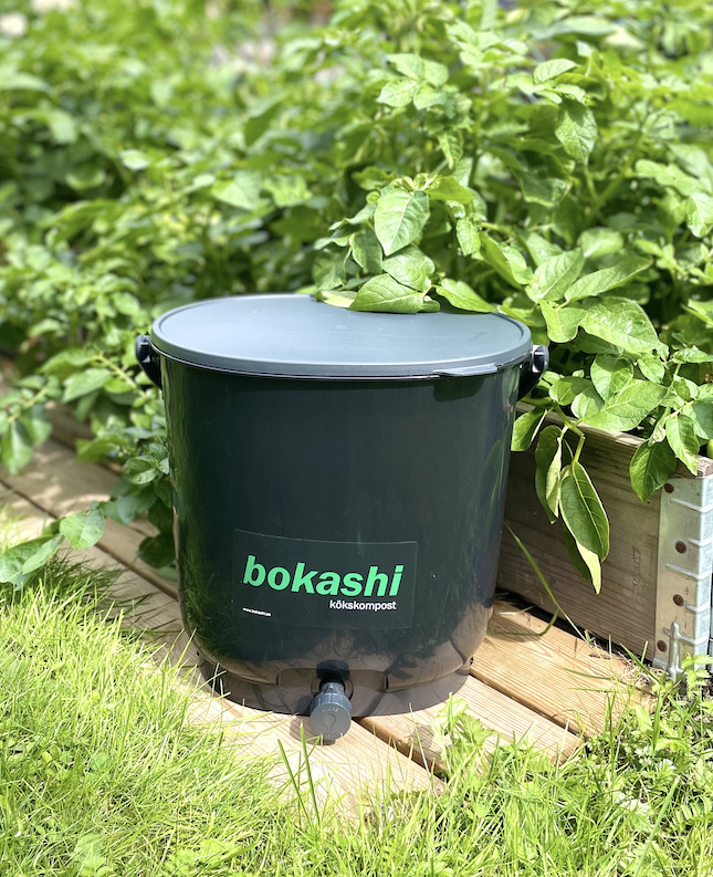 1 st Bokashi Essential-hink svart