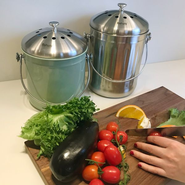 Stålhink Rostfritt Stål räfflad 5l med kolfilter - för matuppsamling