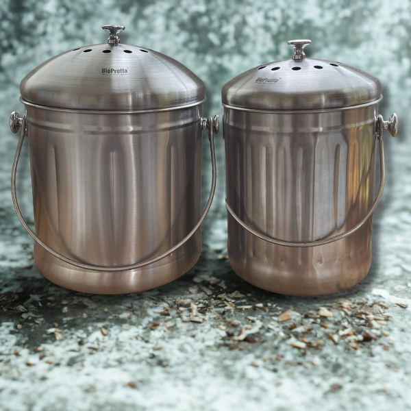 Stålhink Rostfritt Stål räfflad 5l med kolfilter - för matuppsamling